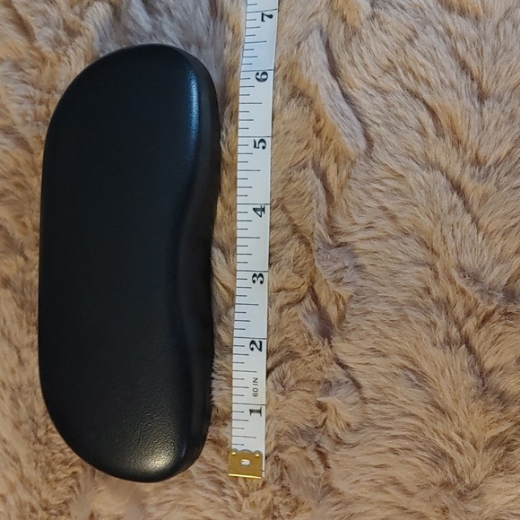 Ray-Ban Black Clamshell Glasses/Sunglasses Case - Picture 5 of 10